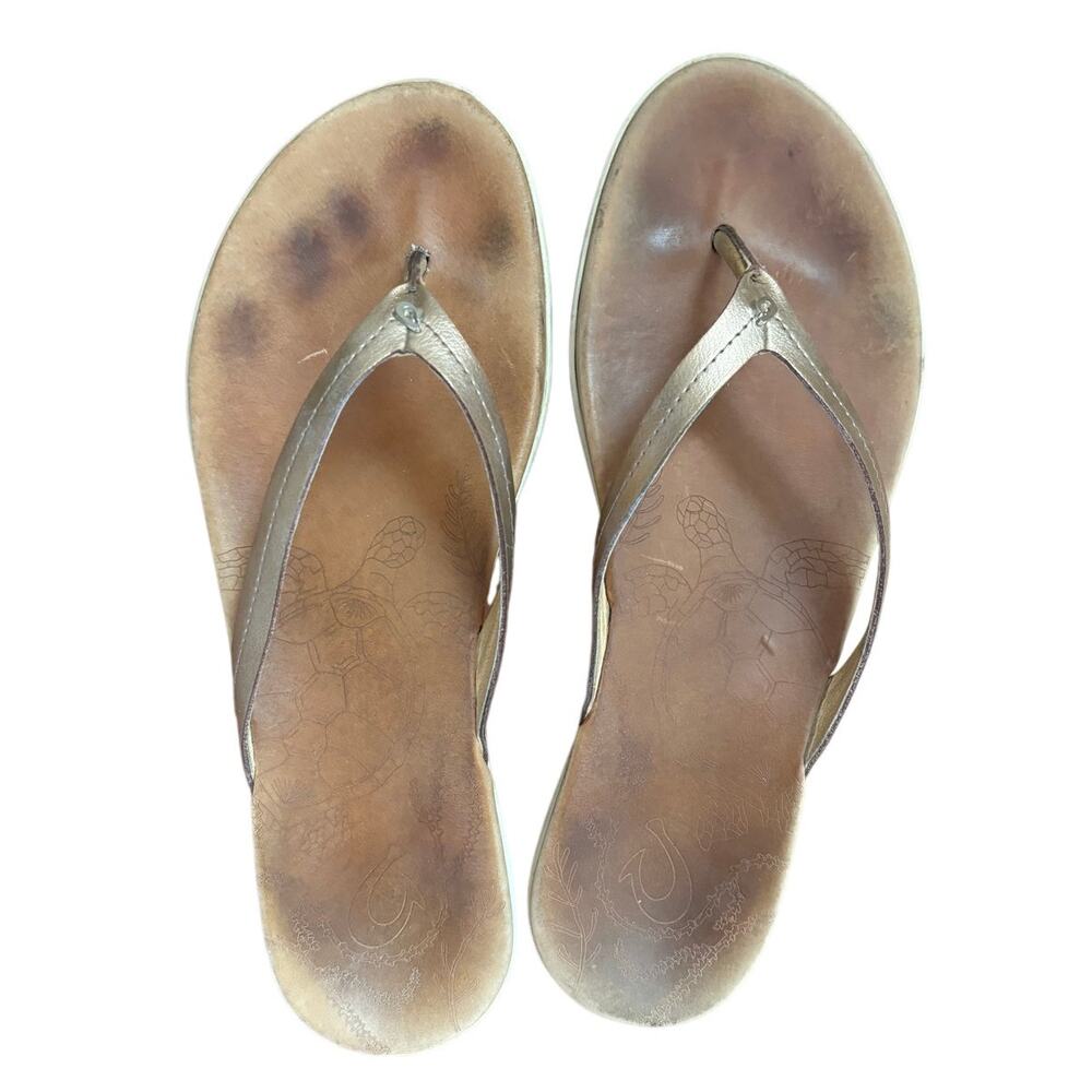 OluKai Women's Size 10 Leather Sandals Brown Gold Straps Comfort Footbed